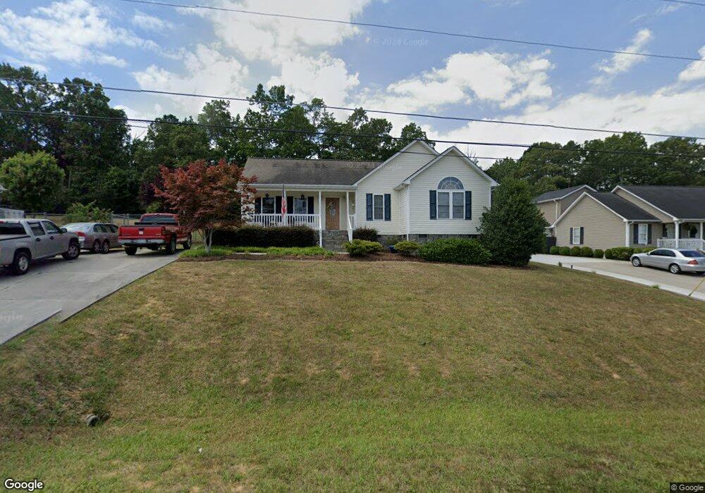 592 Old Castle Dr, Randleman, NC 27317 - photo 1