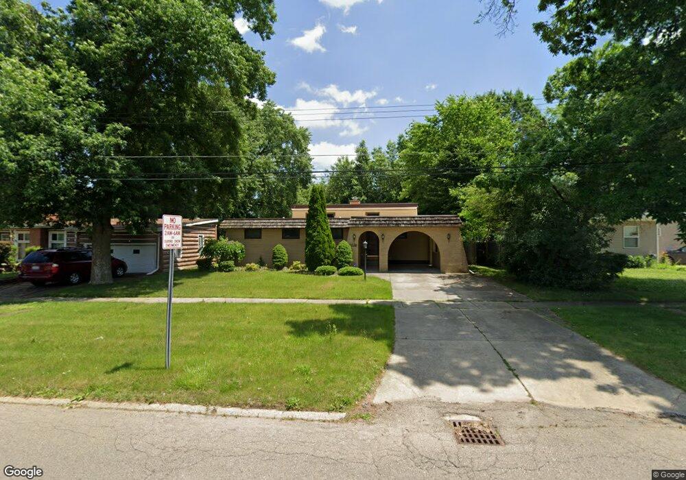 1915 S Averill Ave, Flint, MI 48503 - photo 1