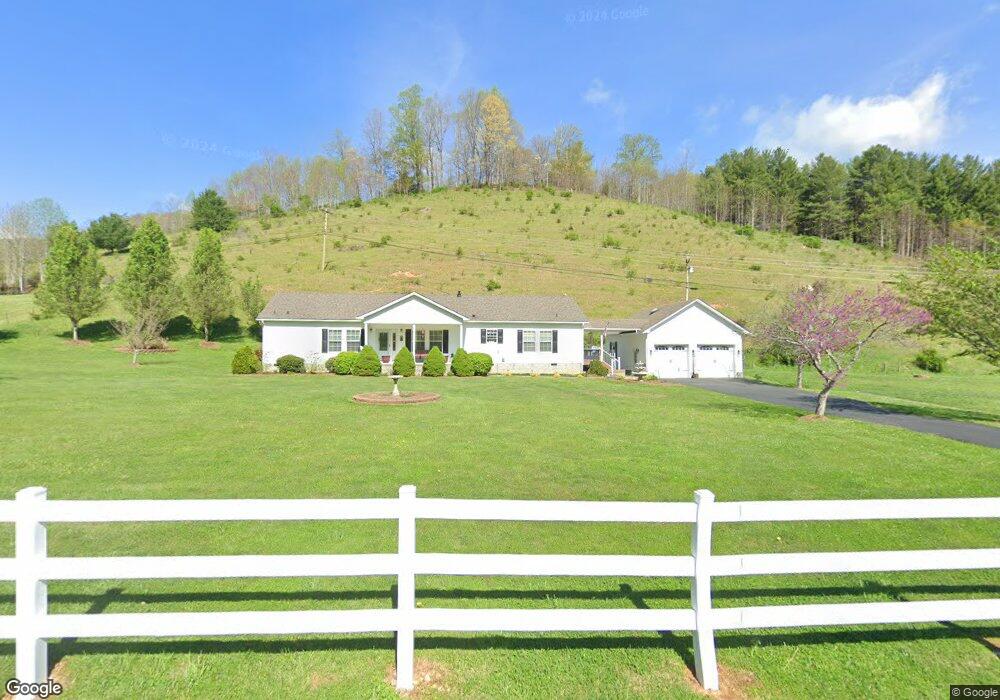 3674 Bald Mountain Rd, Burnsville, NC 28714 - photo 1