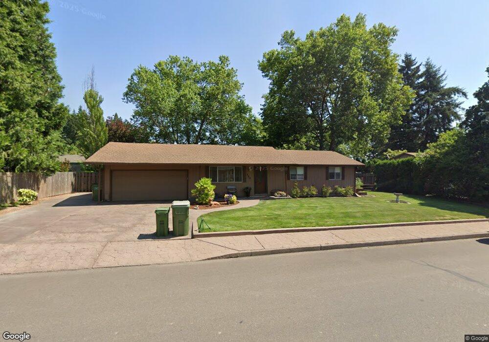 380 SE 5th St, Dundee, OR 97115 - photo 1