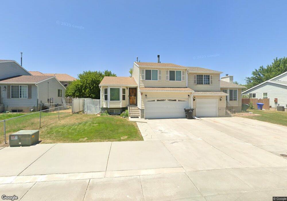 8816 Oak Ln, West Jordan, UT 84088 - photo 1