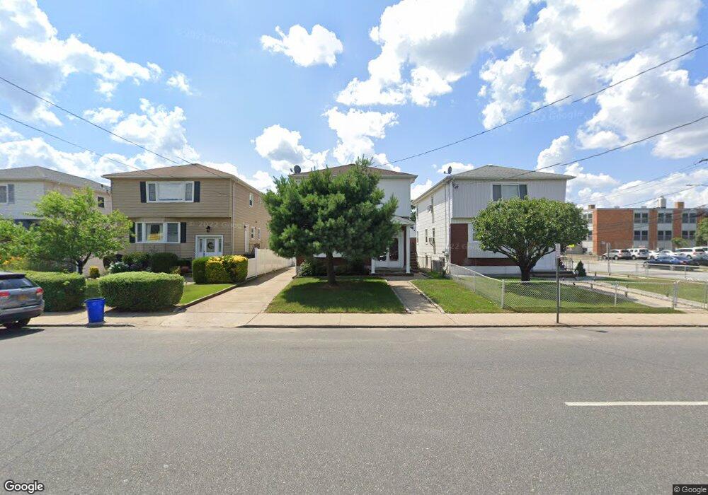 2838 Oceanside Rd unit 2, Oceanside, NY 11572 - photo 1