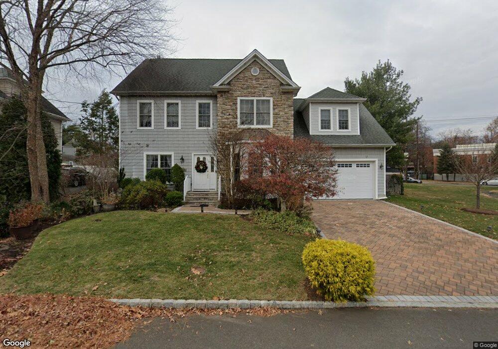 2239 Algonquin Dr, Scotch Plains, NJ 07076 - photo 1