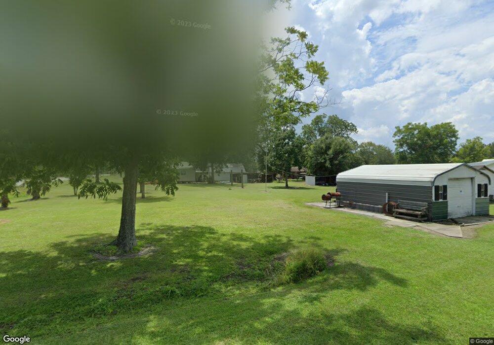 2408 Minnesota Ave, Waycross, GA 31503 - photo 1