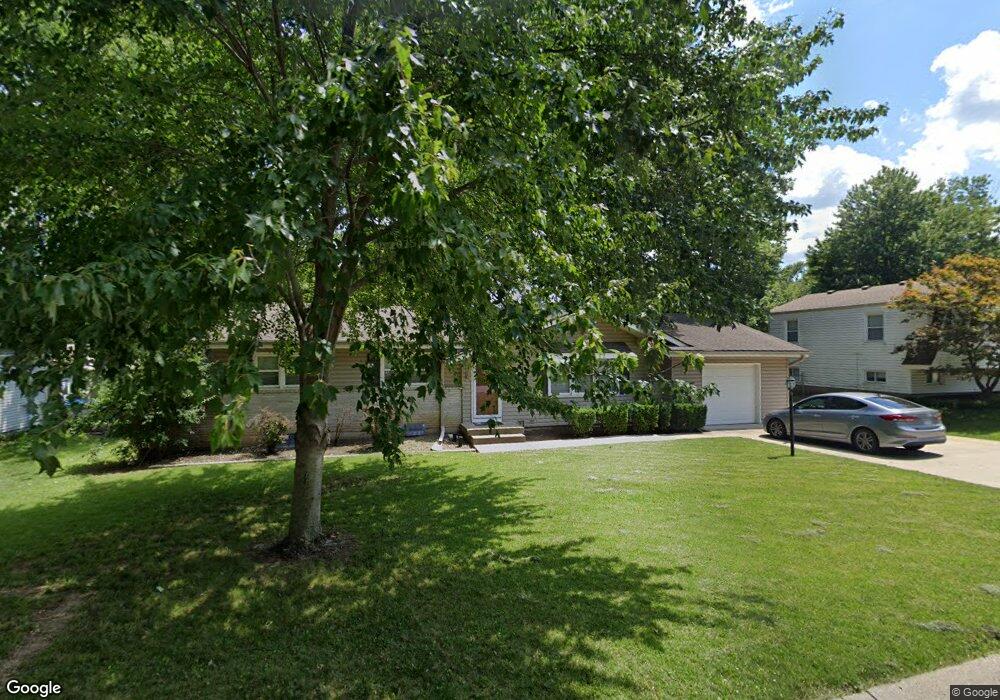 7207 Edgewood Blvd, Shawnee, KS 66203 - photo 1