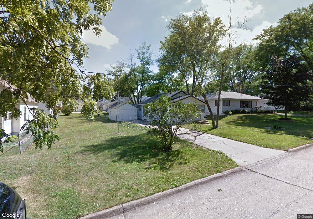 1241 18th Ave SW, Cedar Rapids, IA 52404 - photo 1