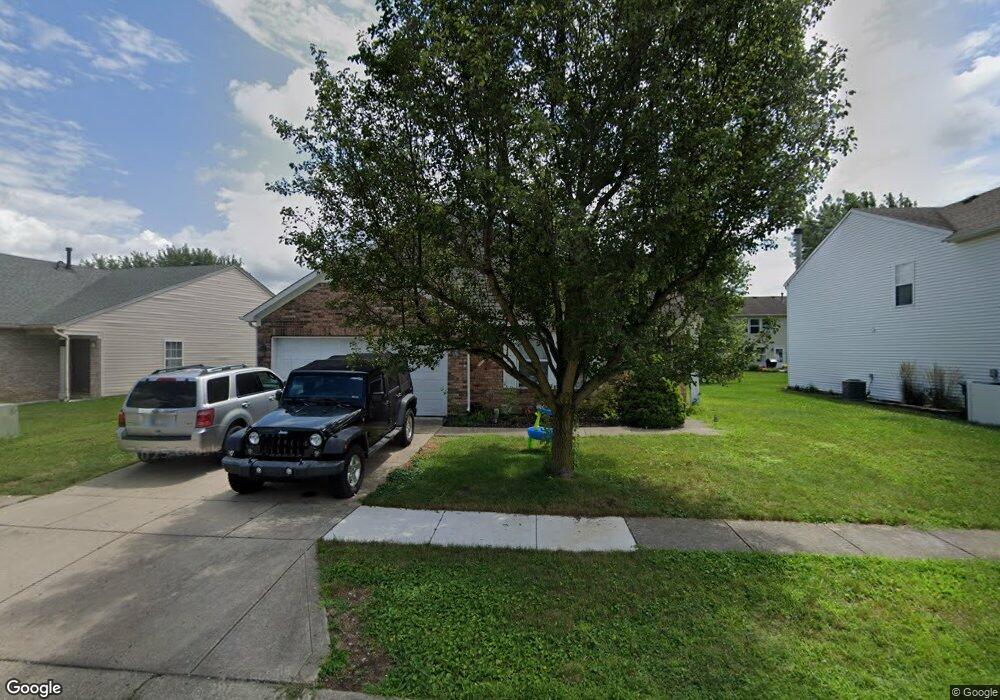 12211 Doncaster Ct, Fishers, IN 46037 - photo 1