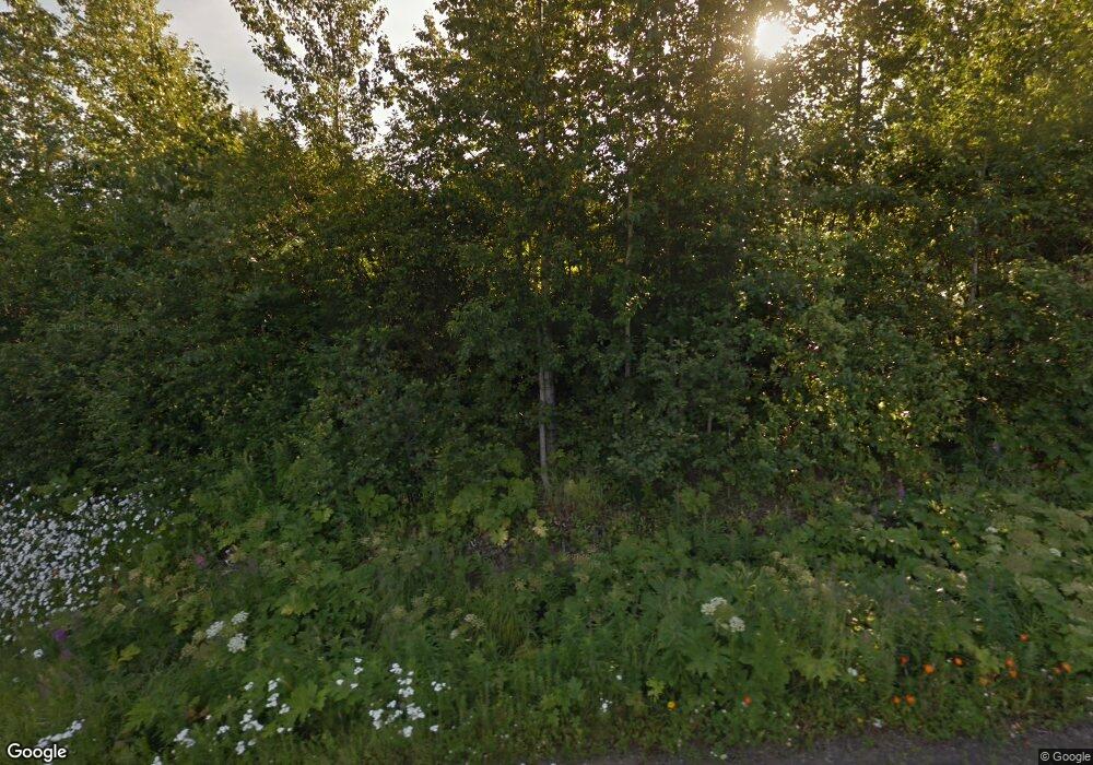 10641 Rezanof Cir, Anchorage, AK 99507 - photo 1