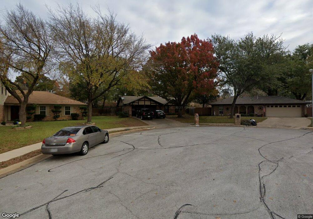 1609 Trinity Ct, Bedford, TX 76022 - photo 1