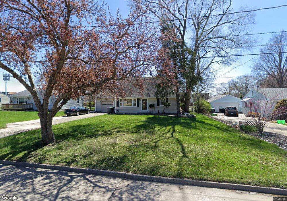 2220 Wakonda View Dr, Des Moines, IA 50321 - photo 1