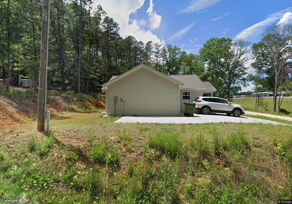 204 S Spring St, Walhalla, SC 29691 - photo 1