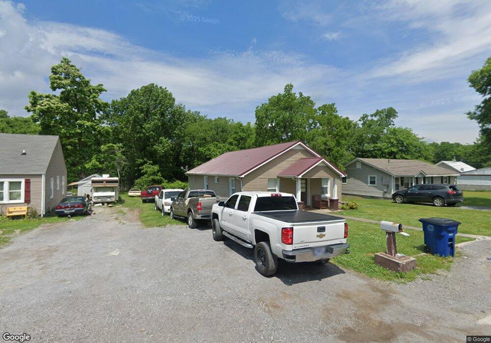 467 Evans St, Shelbyville, TN 37160 - photo 1