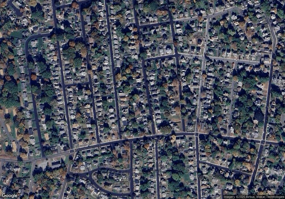 138 Park Ave, Naugatuck, CT 06770 - photo 1