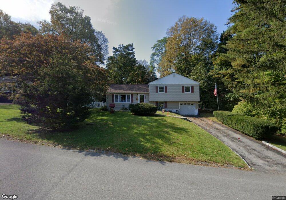 303 Alpine Dr, Cortlandt Manor, NY 10567 - photo 1