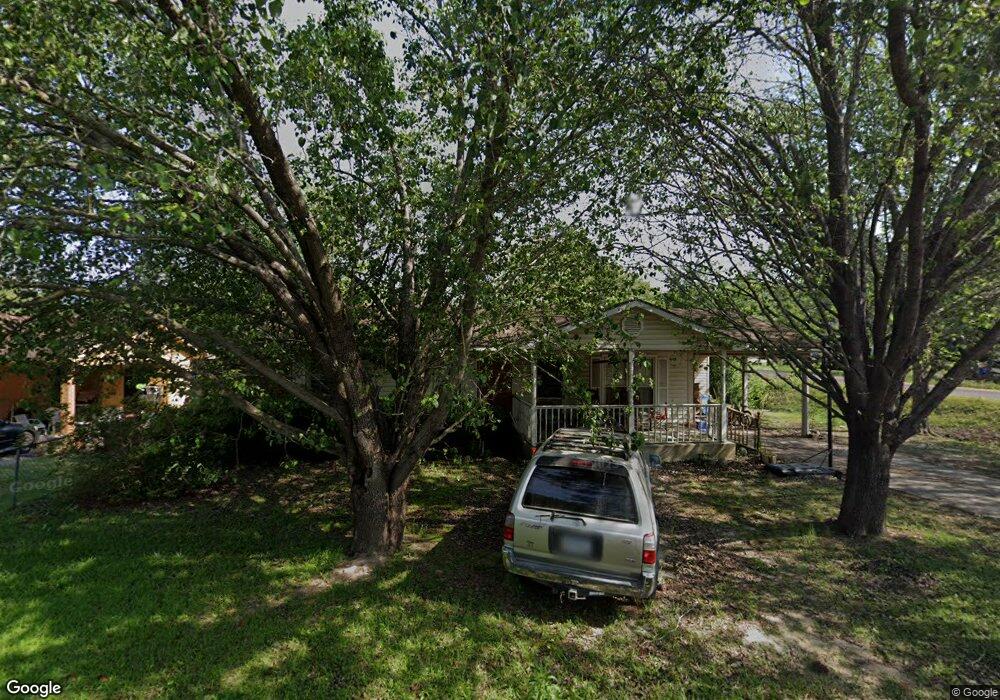 131 Kennedy Ave, Tifton, GA 31794 - photo 1