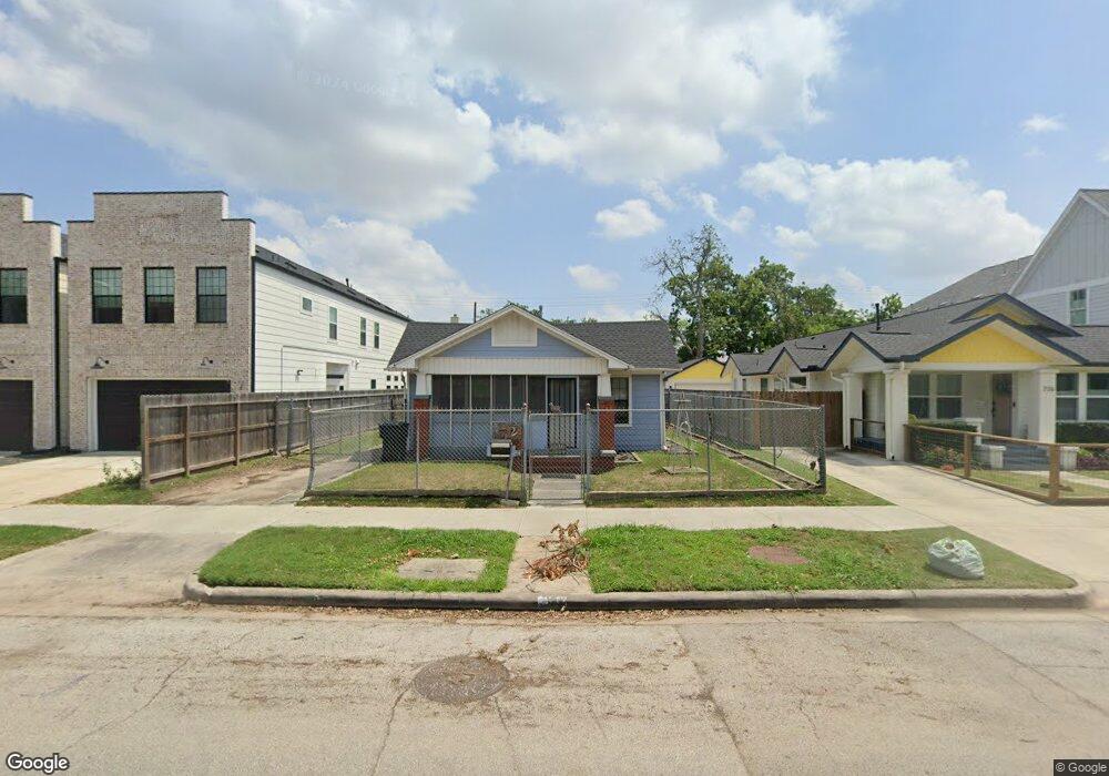 722 E 14th St, Houston, TX 77008 - photo 1