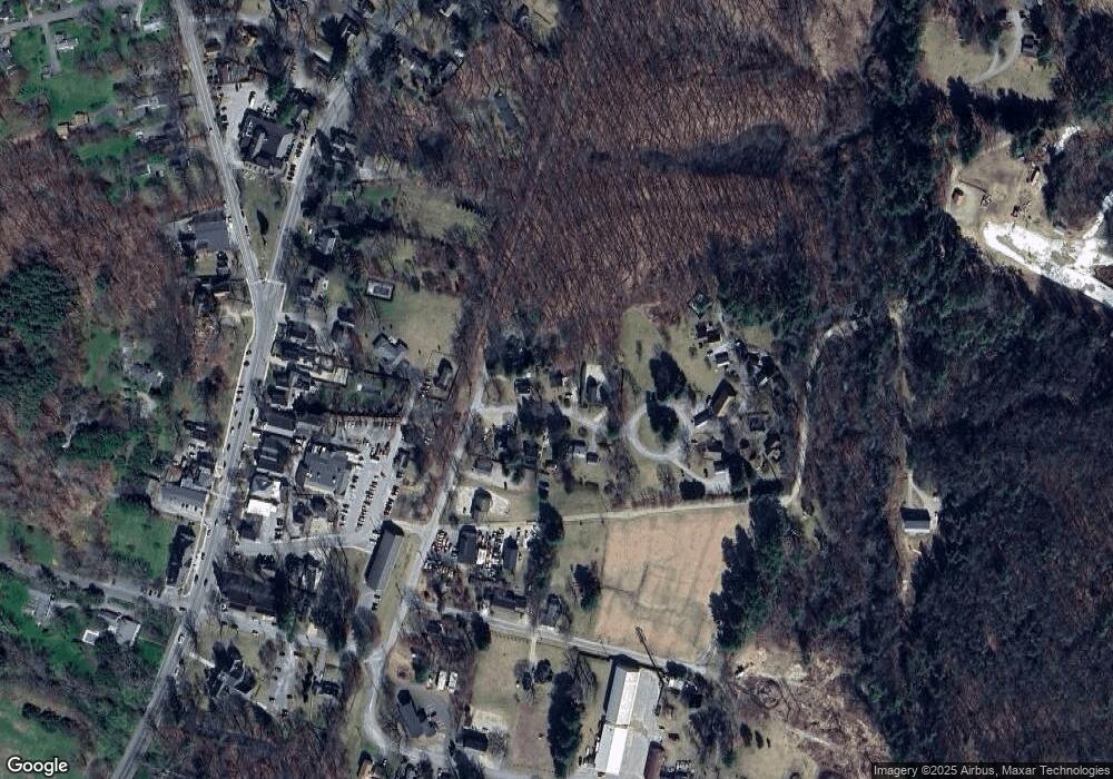 8 Fowler St, Salisbury, CT 06068 - photo 1