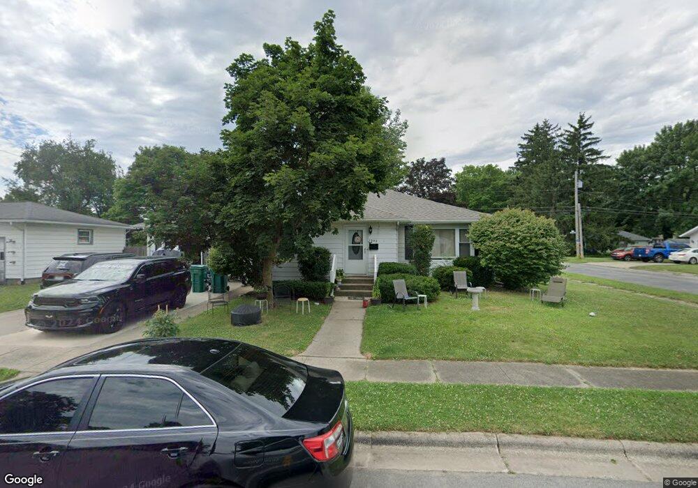 1002 Wright Ave, La Porte, IN 46350 - photo 1