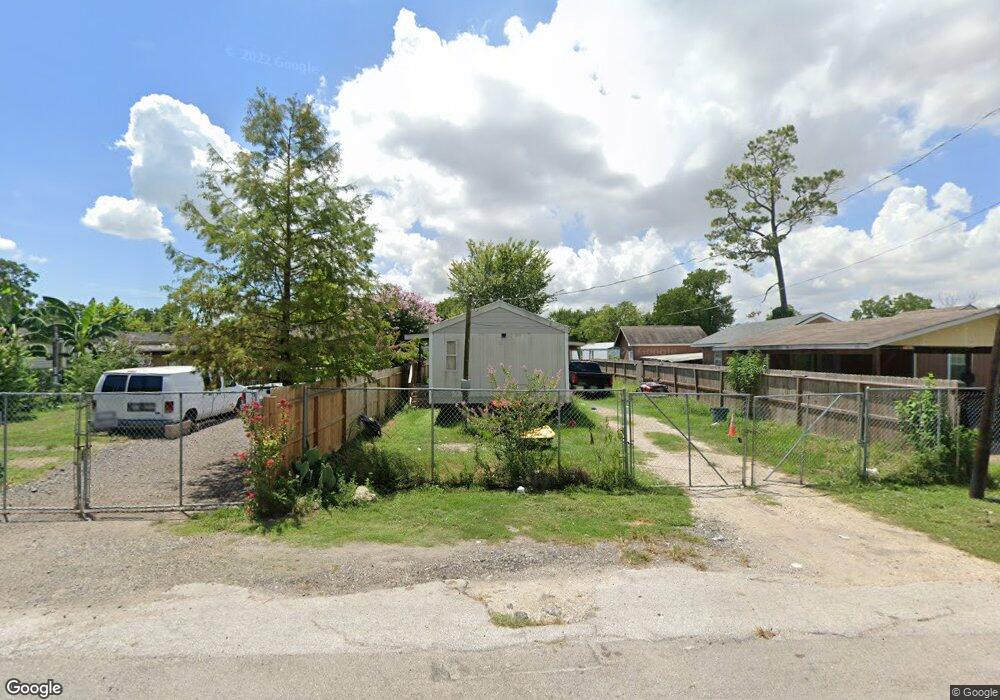 14338 Brownwood St, Houston, TX 77015 - photo 1