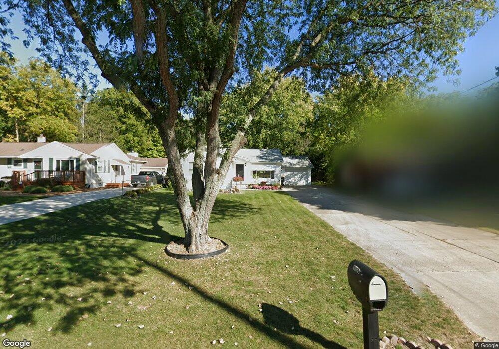 1120 Clark Rd, Lansing, MI 48917 - photo 1