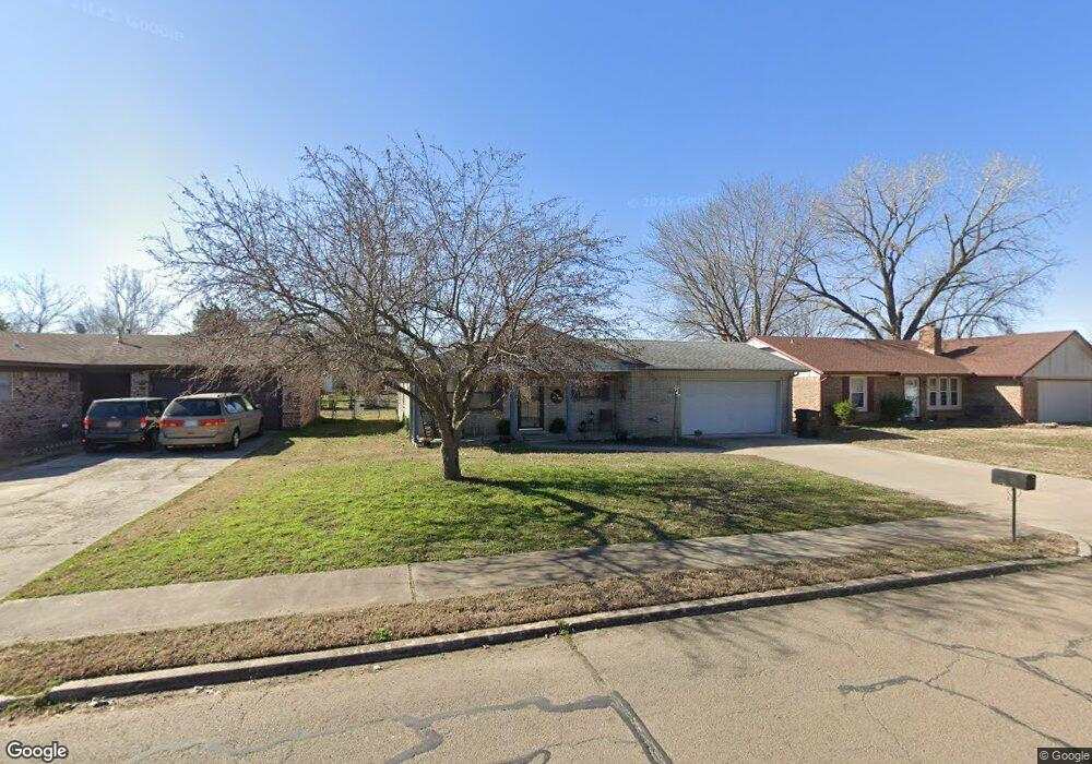 306 W Laura St, Sapulpa, OK 74066 - photo 1