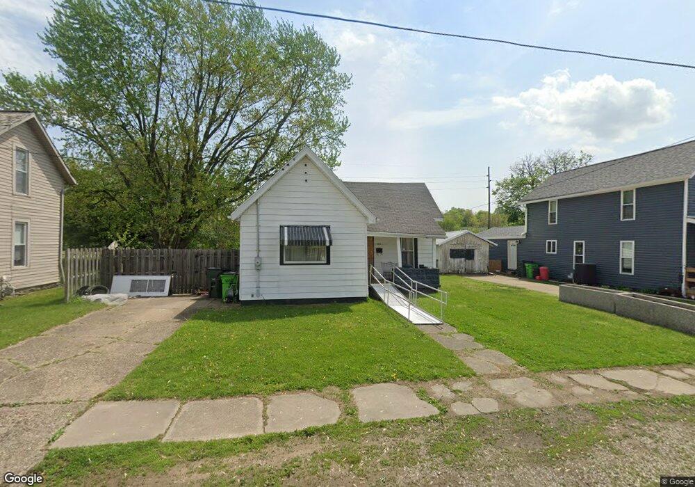 552 Wilson Ave, Coshocton, OH 43812 - photo 1