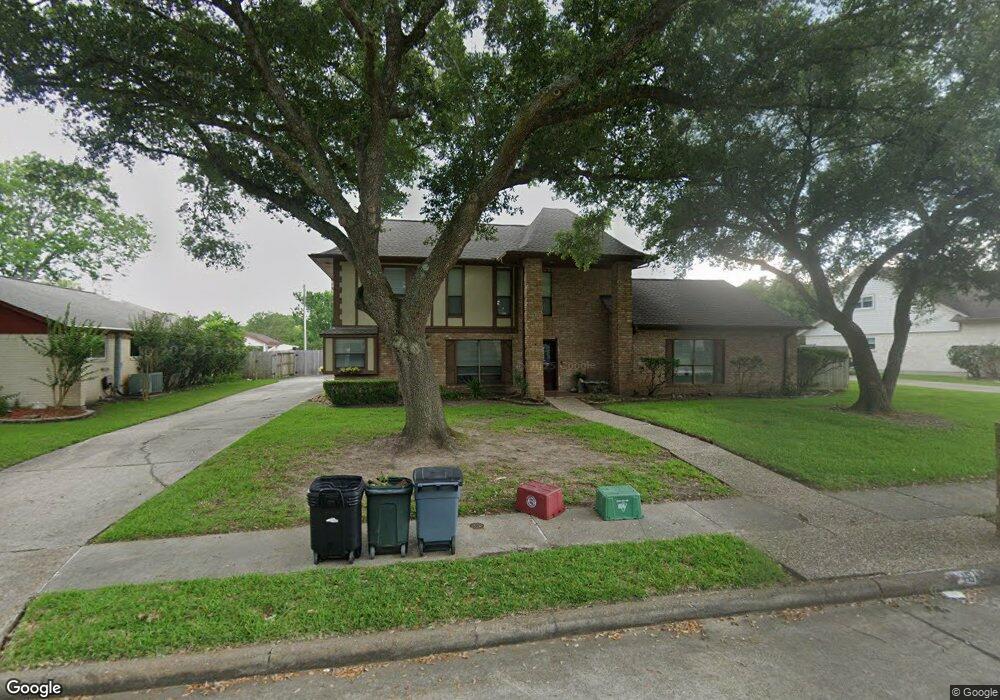 1812 Eagles Cove, Friendswood, TX 77546 - photo 1