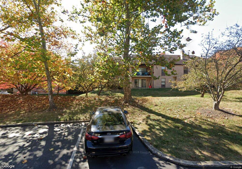 184 Valley Stream Cir unit 184, Chesterbrook, PA 19087 - photo 1