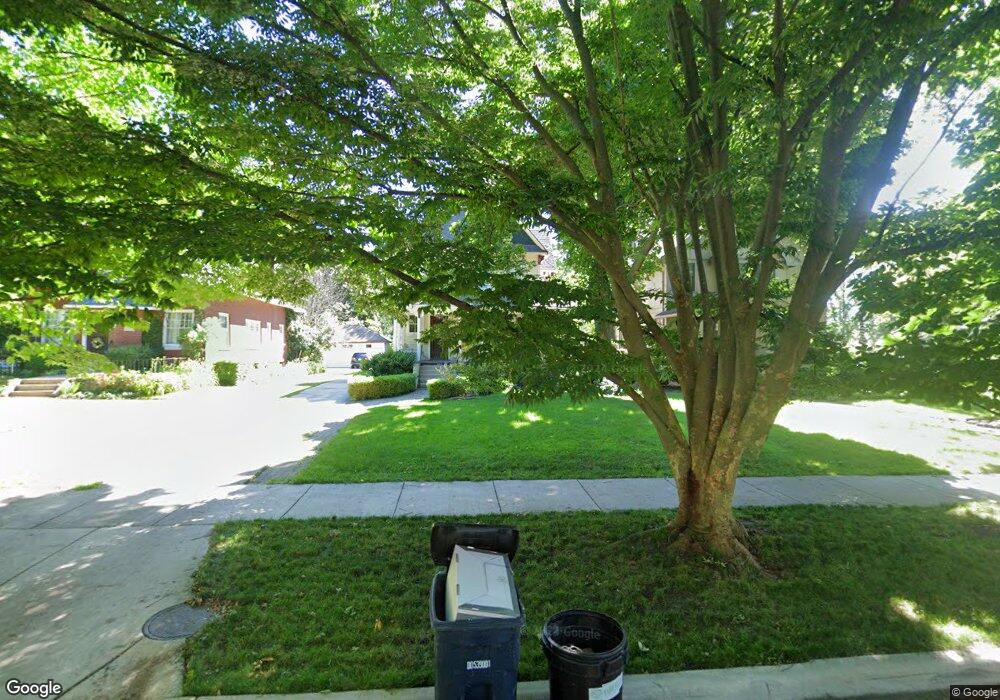 230 Lakeland St unit Bldg-Unit, Grosse Pointe, MI 48230 - photo 1