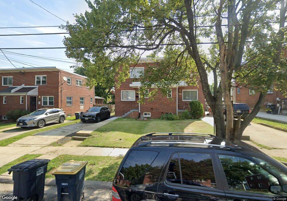 8331 Navahoe Dr, Silver Spring, MD 20903 - photo 1