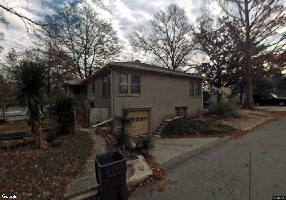 1095 Winburn Dr, Atlanta, GA 30344 - photo 1