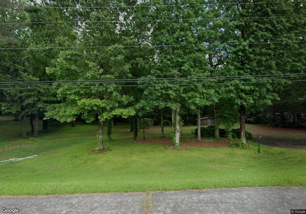 330 Linda Ln, Carrollton, GA 30117 - photo 1