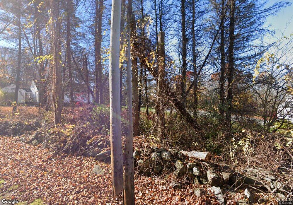 59 Obtuse Hill Rd, Brookfield, CT 06804 - photo 1