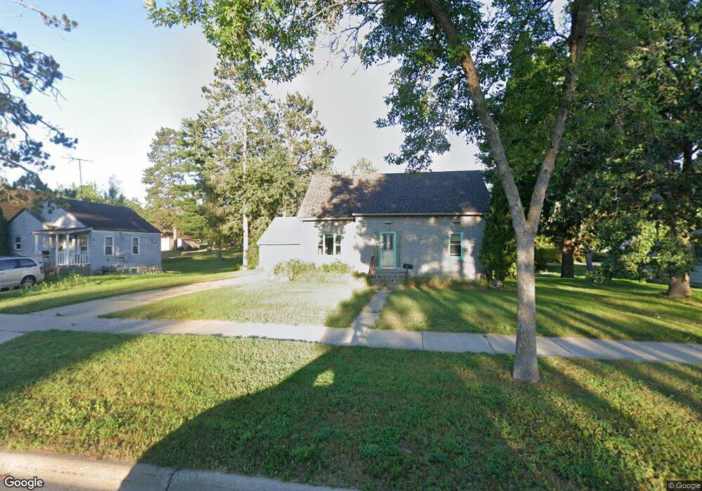 307 SE 2nd Ave, Grand Rapids, MN 55744 - photo 1