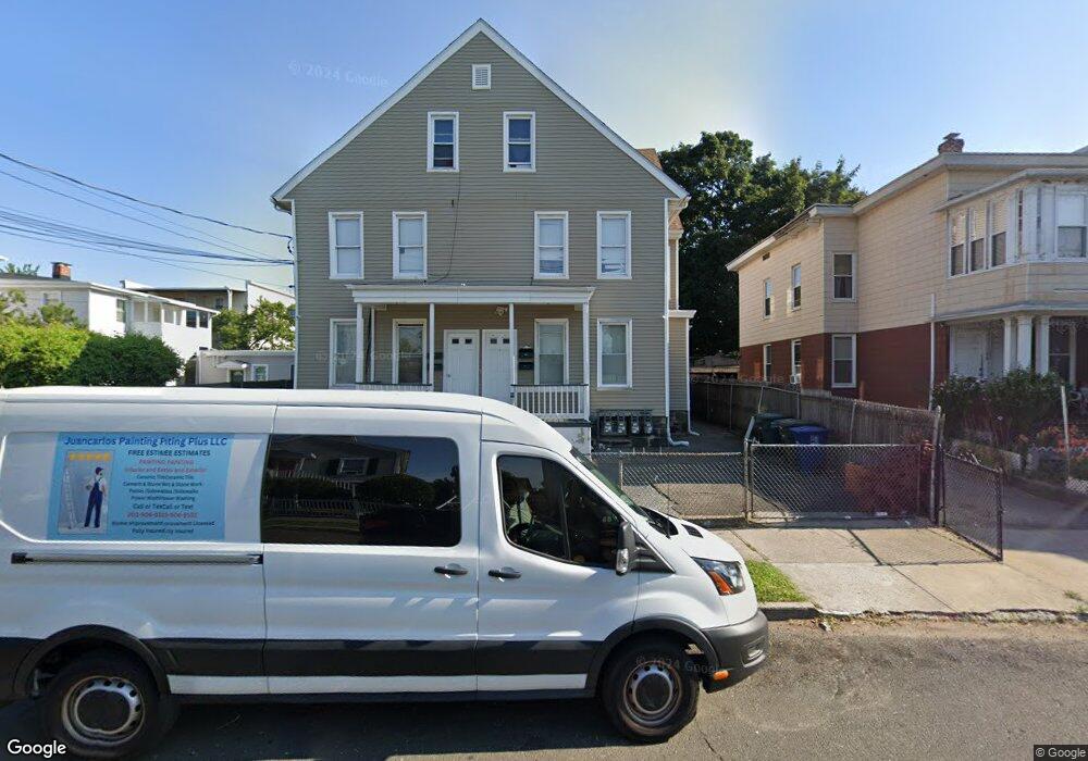 137 Shelton St unit 137, Bridgeport, CT 06608 - photo 1