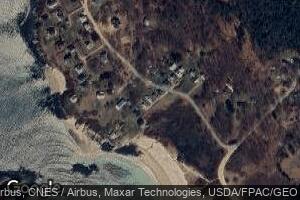 22 Harrington Ln, Long Island, ME 04050