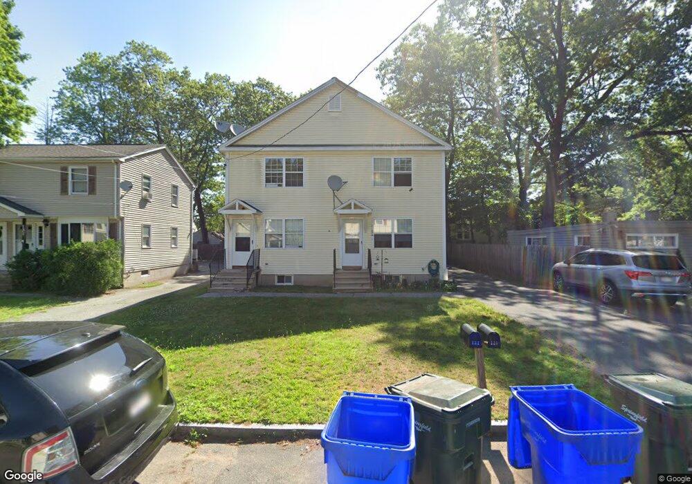 133 Darling St unit 135, Indian Orchard, MA 01151 - photo 1