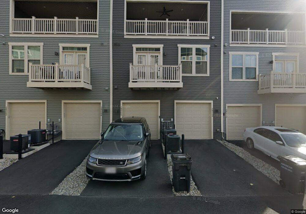 24706 Pantzlaff Farm Terrace unit 24706, Dulles, VA 20166 - photo 1