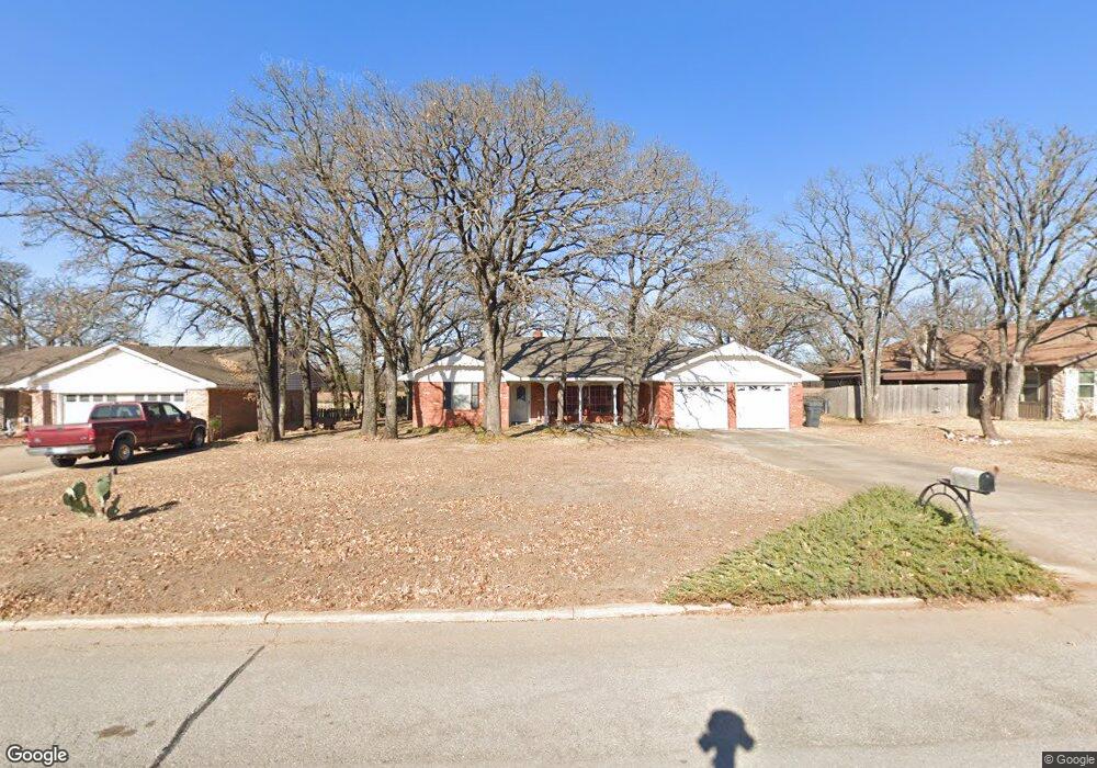 2117 Oakglen Dr, Ardmore, OK 73401 - photo 1