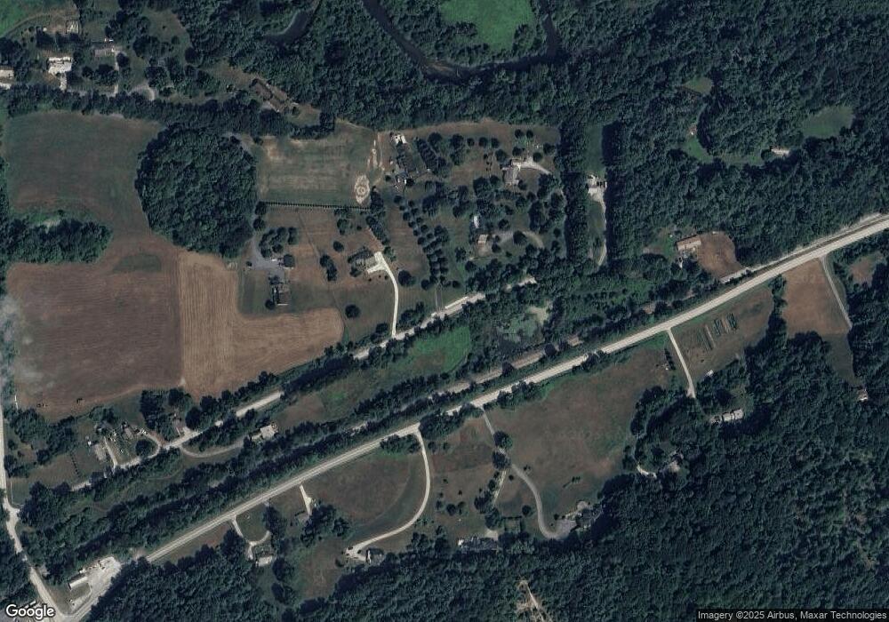 355 Ondawa Rd, Arlington, VT 05250 - photo 1