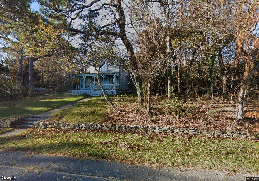 916 Main St, Vineyard Haven, MA 02568 - photo 1