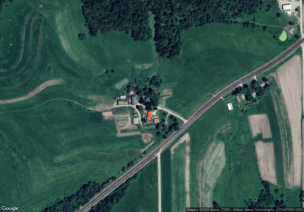 41245 Heyer Heights Ln, Dakota, MN 55925 - photo 1