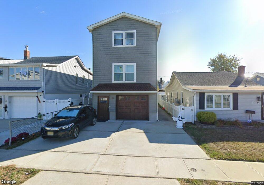 39 Kildare Rd, Island Park, NY 11558 - photo 1