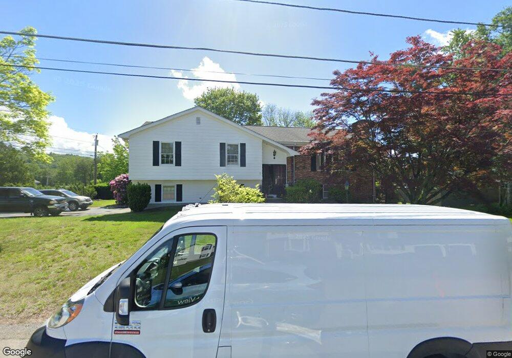 2 Laurel Ct, Smithfield, RI 02917 - photo 1