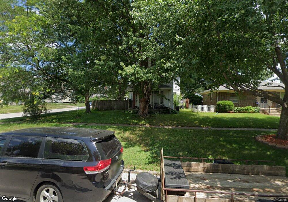 2244 W 2nd St, Davenport, IA 52802 - photo 1