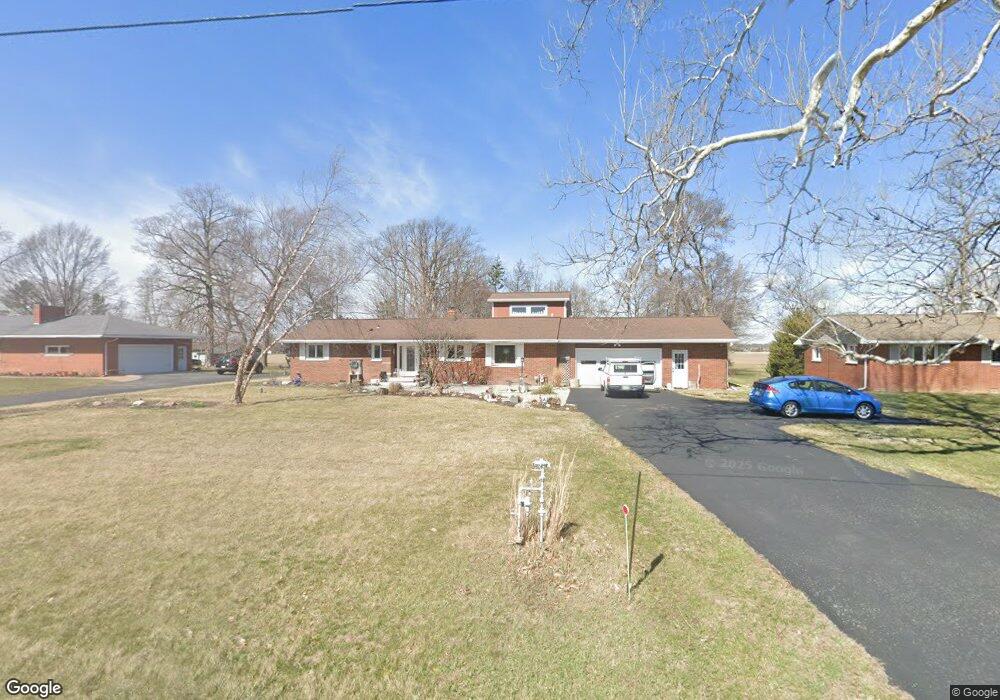 10111 Columbus Grove Rd, Bluffton, OH 45817 - photo 1