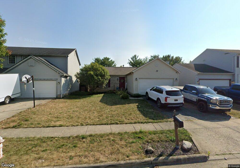 6781 Laburnum Dr unit 15, Canal Winchester, OH 43110 - photo 1