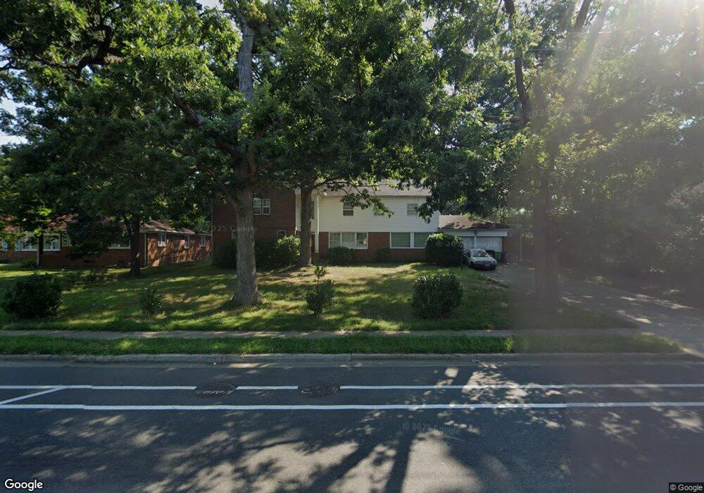 5104 Wheeler Rd, Oxon Hill, MD 20745 - photo 1