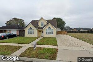 3016 Lakewood Dr, Violet, LA 70092