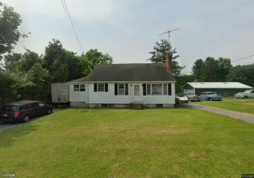 910 Strock Dr, Chambersburg, PA 17202 - photo 1